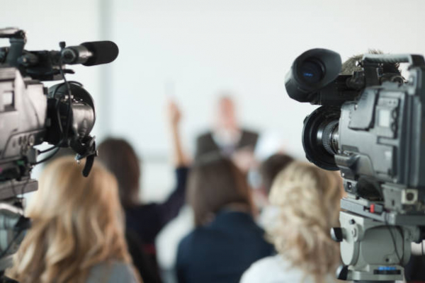 Media Training - The importance of Eye Contact